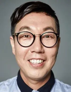 بیوگرافی Young Chul Kim