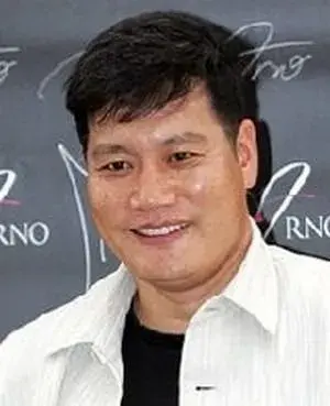بیوگرافی Heung Chae Jung