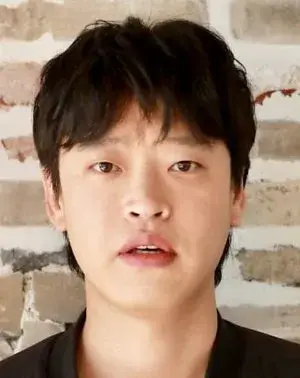 بیوگرافی Hyuk Bum Kwon