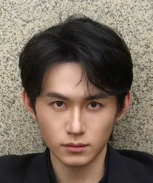 بیوگرافی Qi Zheng
