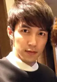 بیوگرافی Zheng Hao Huang