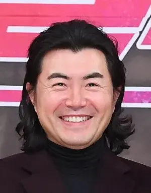 بیوگرافی Myung Woo Lee