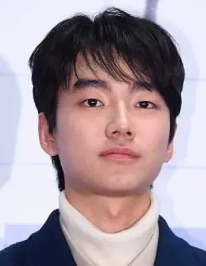 بیوگرافی Yoo Bin Sung