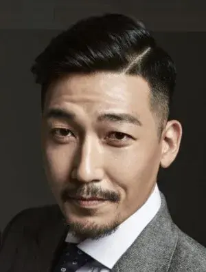 بیوگرافی Jung Hwan Gong