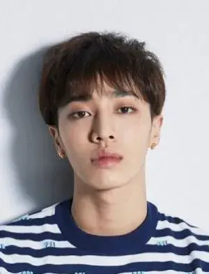 بیوگرافی Gi Kwang Lee
