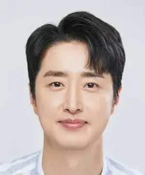 بیوگرافی Jung Woo Nam