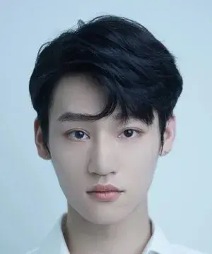 بیوگرافی Kang Min Guo