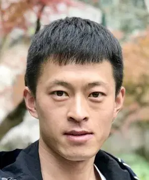 بیوگرافی Fa Guang Li