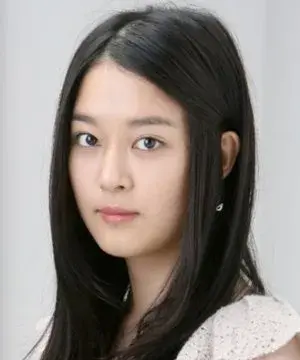 بیوگرافی Young Ah Yoon