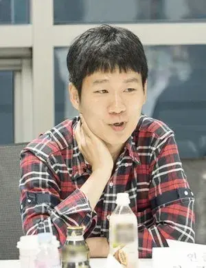 بیوگرافی Joon Bae Choi