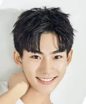 بیوگرافی Jia Yi Liu