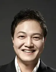 بیوگرافی Woong In Jung