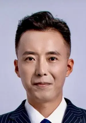 بیوگرافی Yun Zhang