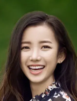 بیوگرافی Bai Yun Xu