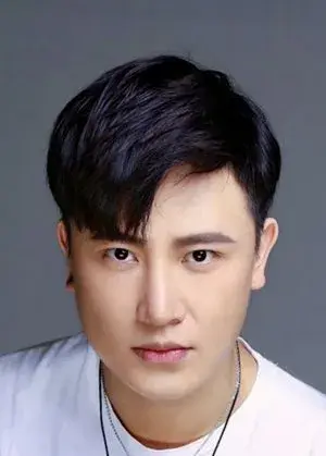 بیوگرافی Zi Yang Peng