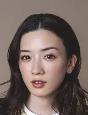 بیوگرافی Mei Nagano