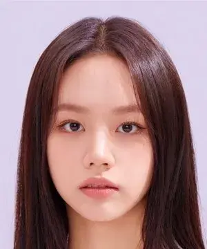 بیوگرافی Hye Ri Lee