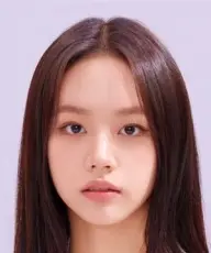 بیوگرافی Hye Ri Lee