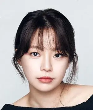 بیوگرافی E Hyun Park