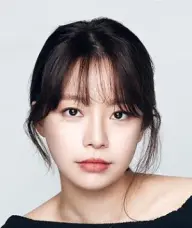 بیوگرافی E Hyun Park