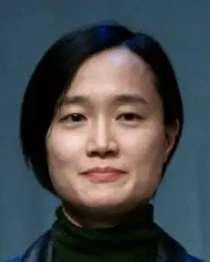 بیوگرافی Hee Jin Choi