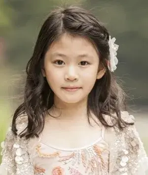 بیوگرافی Ye Eun Lee