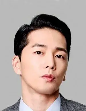 بیوگرافی Hyun Jin Lee