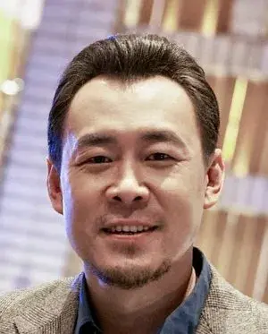 بیوگرافی Yong Hou