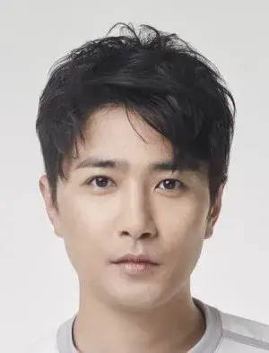 بیوگرافی Xiao Fei Ji