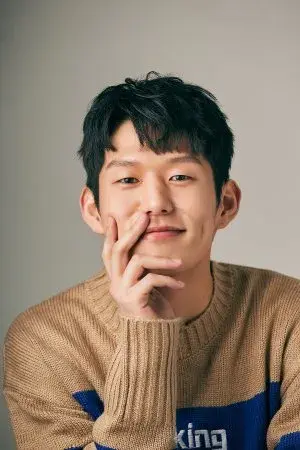 بیوگرافی Min Woo Nam