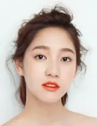 بیوگرافی Danielle Kim