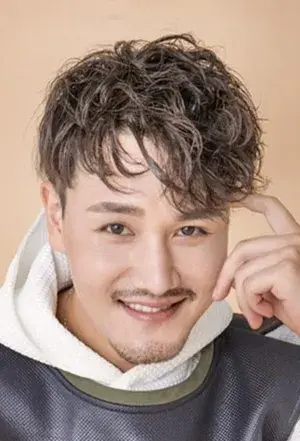 بیوگرافی Chuang Wang