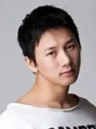 بیوگرافی Moon Chul Kwon