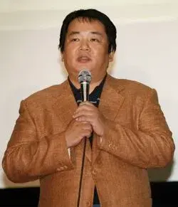 بیوگرافی Doo Il Lee