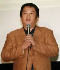 بیوگرافی Doo Il Lee