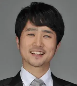بیوگرافی Dae Shik Min