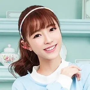 بیوگرافی Jia Xin Cheng