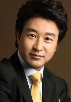 بیوگرافی Yo Sub Hong