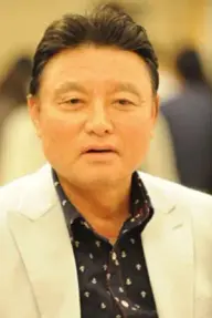 بیوگرافی Joo Bong Choi