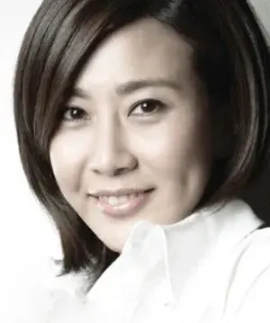 بیوگرافی Jung Ah Yang