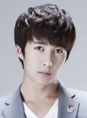بیوگرافی Hyung Jun Kim