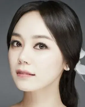 بیوگرافی So Young Choo