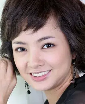بیوگرافی Ji Yeon Yoo