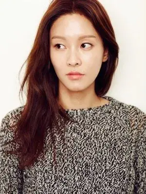 بیوگرافی So Hee Hwang