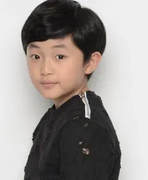 بیوگرافی Hyun Taek Hong
