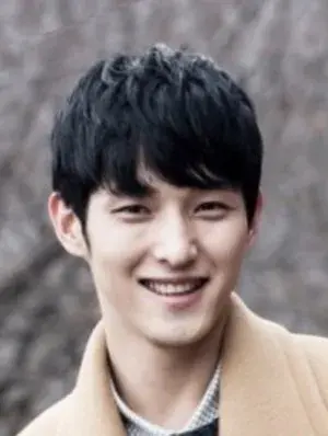 بیوگرافی Yun Jae Hong