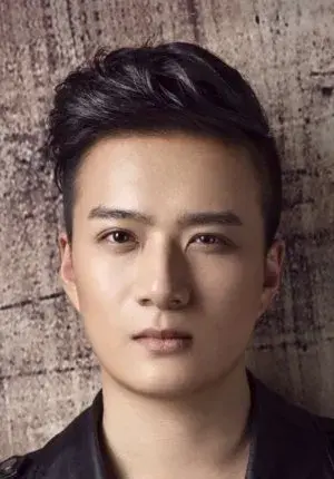 بیوگرافی Zhen Huang