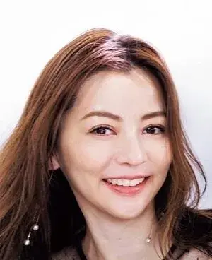 بیوگرافی Karina Nose