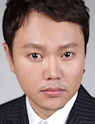 بیوگرافی Min Kyo Kim