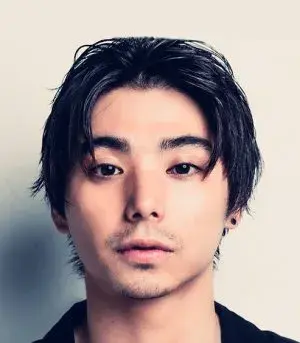 بیوگرافی Nijiro Murakami